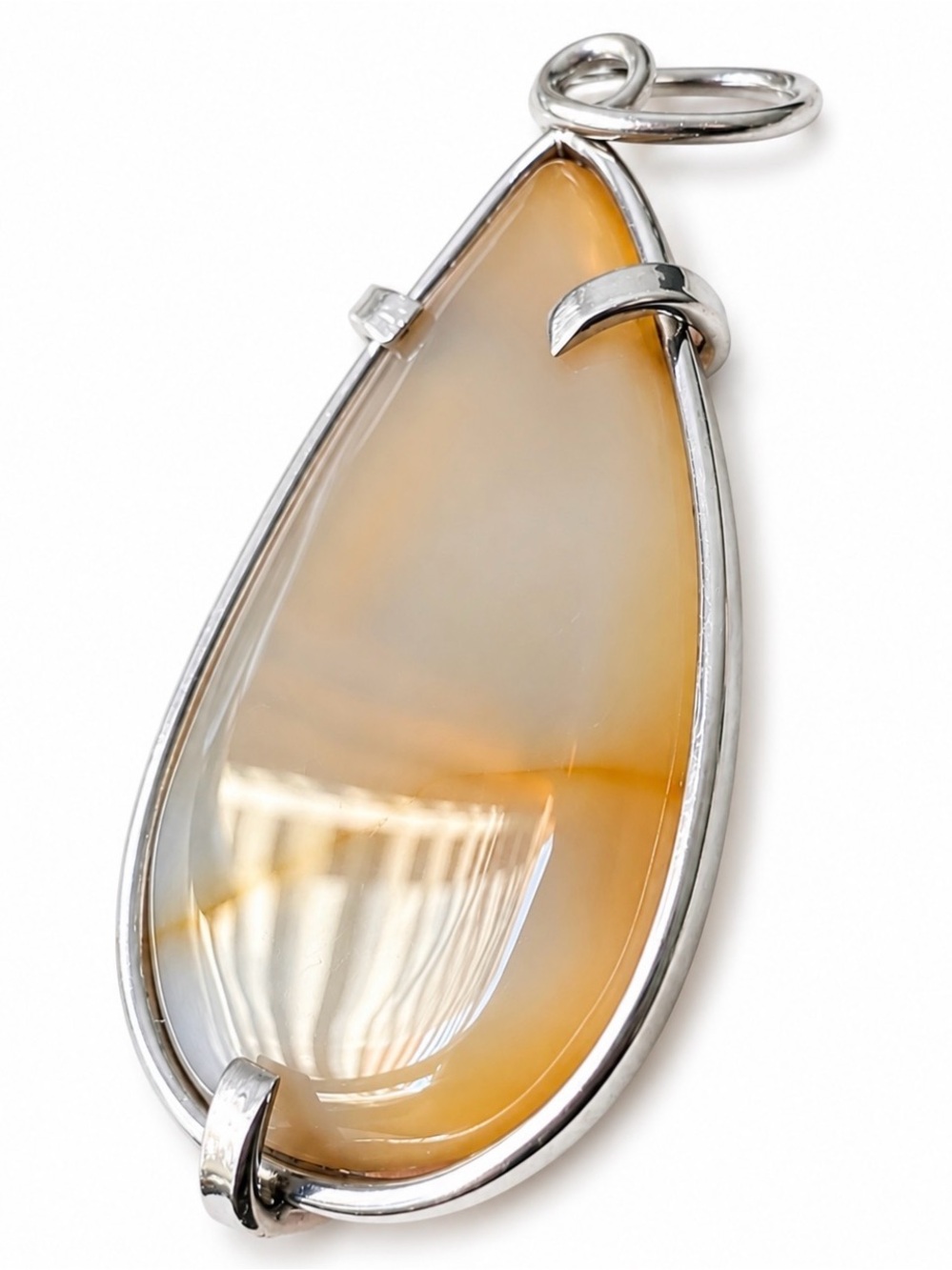 Vintage teardrop Agate Gemstone